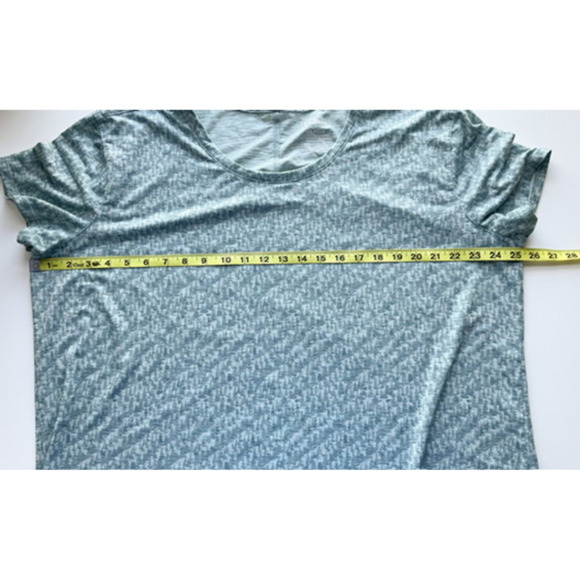 LL Bean Streamside SS Tee Light Green Geometric Womens Plus 2X Stretch Outdoor - Picture 2 of 9